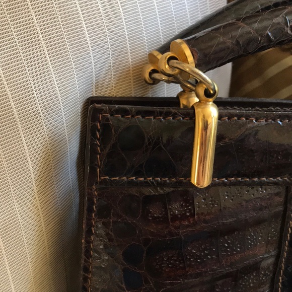 Vtg Genuine Alligator magnificent clutch purse bag - Picture 5 of 8